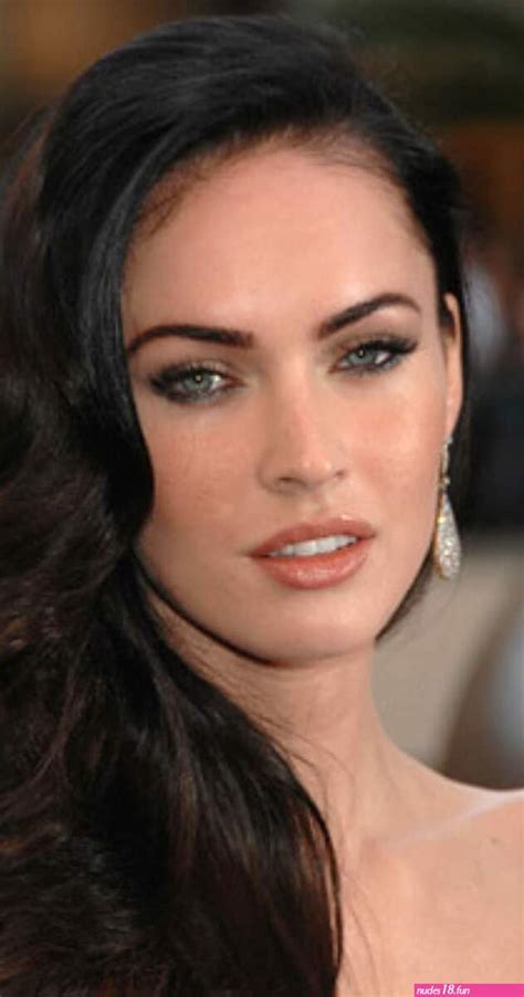 Actress Megan Fox is brimming with confidence as she appears to show off her nude body in the new selfie photos above and sex tape video below. 00:00 / 00:00. Ever since Megan Fox left her husband and kids to start dating the white rapper “Machine Gun Kelly”, she has certainly been feeling herself by expressing her sinful sexuality more.